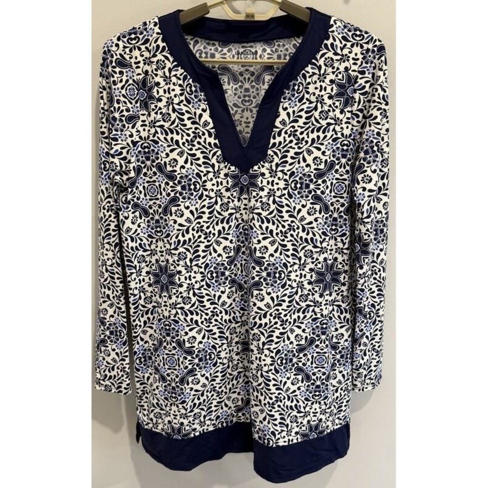 Lands End Rash Guard Notch Neck Tunic Shirt Long Sleeve Navy Print M 10 12
